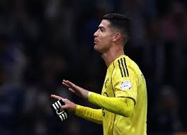 湖人现任中锋海斯：何止速度快得不像中锋，篮板也不像中锋！