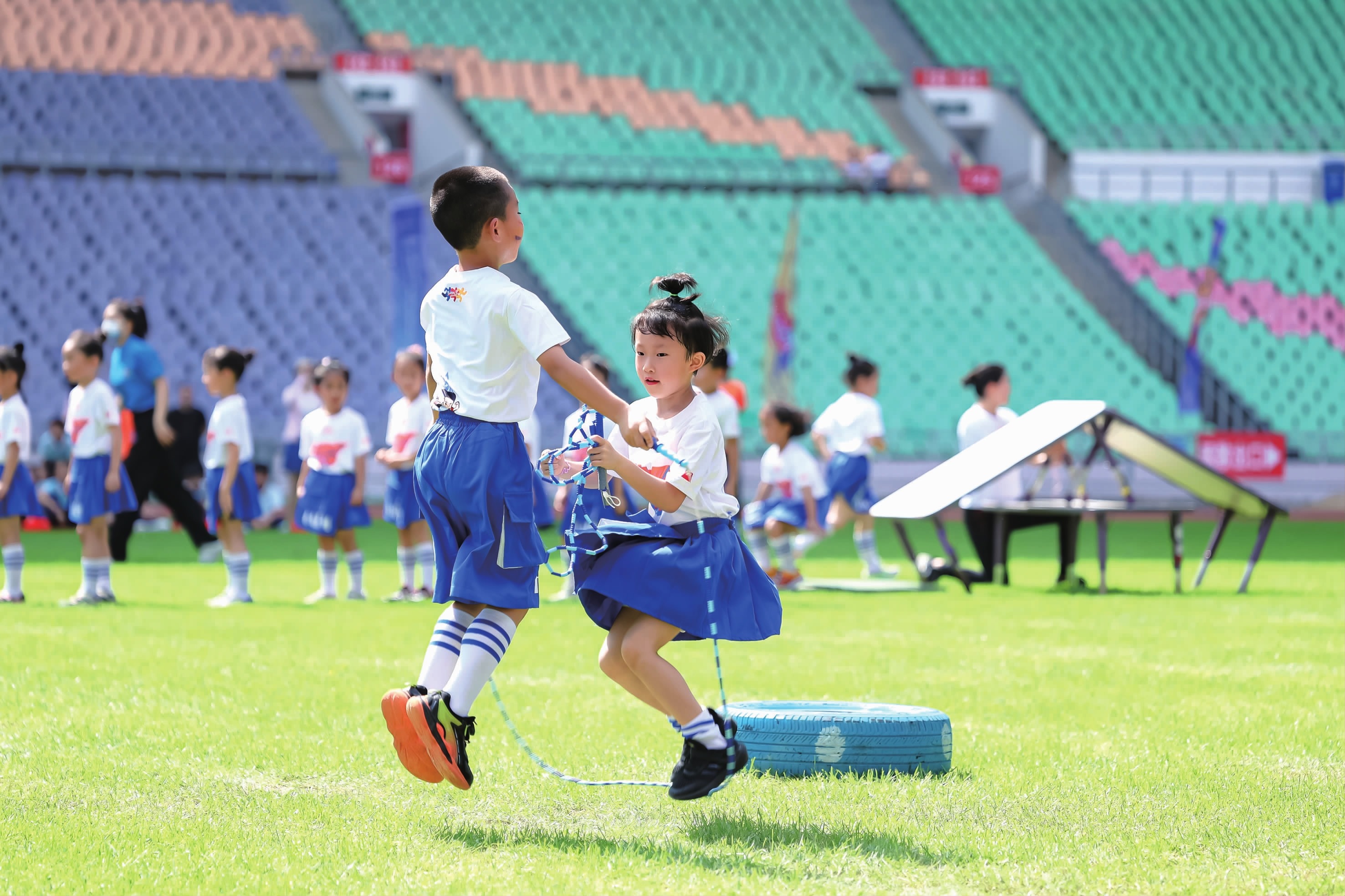 惨遭9连败！鹈鹕2胜15负继续排名西部垫底